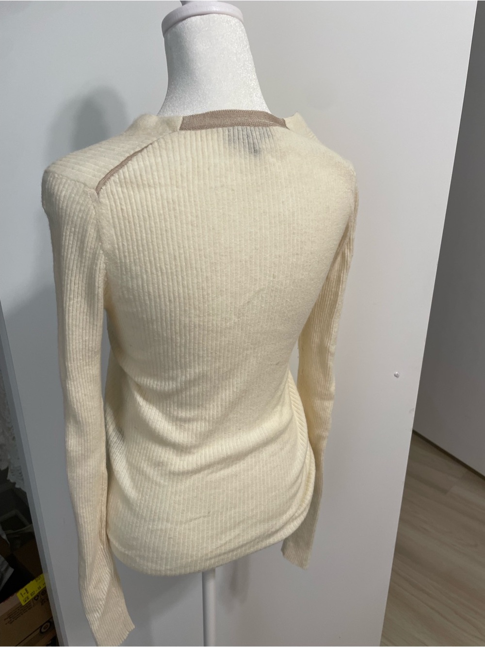 rag & bone Cream Ribbed V-Neck Sweater - Picture 2 of 4